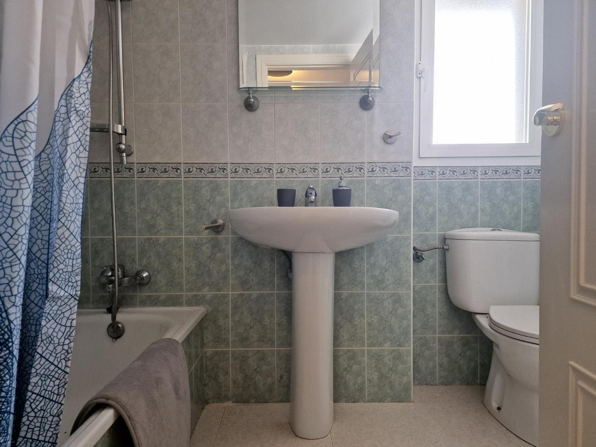 Cozy Apartment Apolo XIV Seaview 칼페 외부 사진